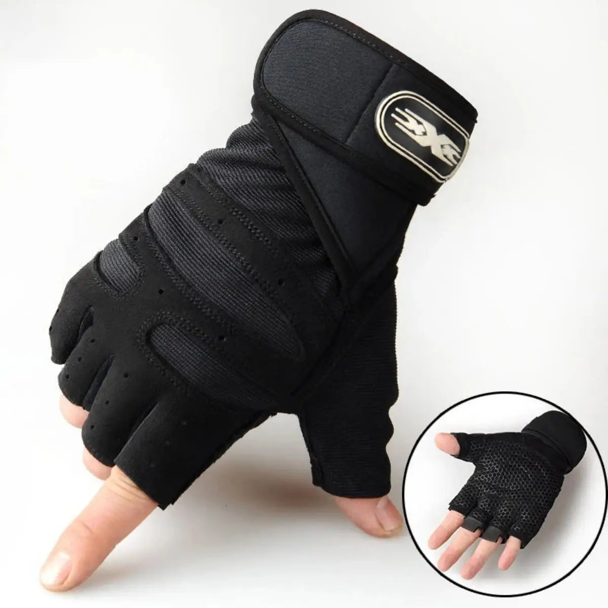 Fitness & Weightlifting Gloves